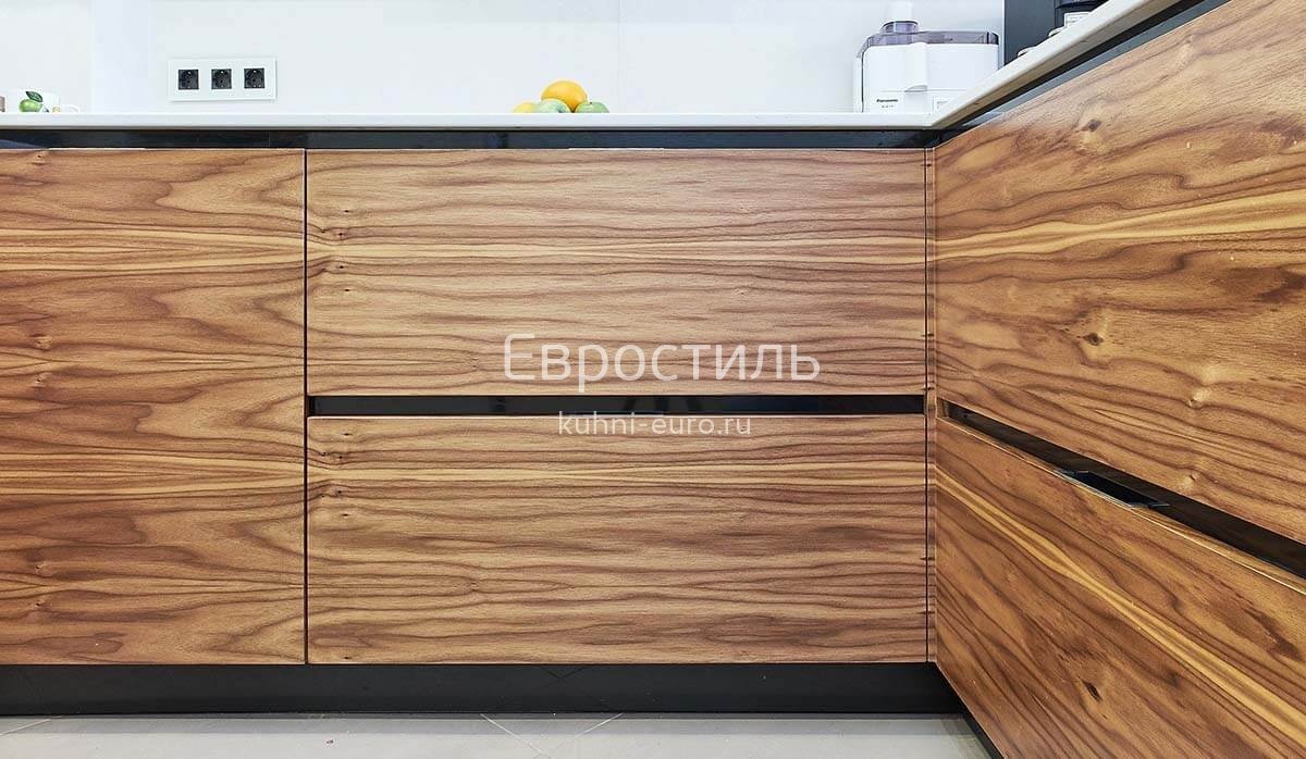 Кухня Вилен