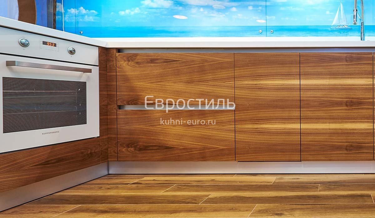 Кухня Лора