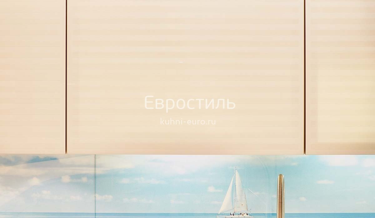 Кухня Лора