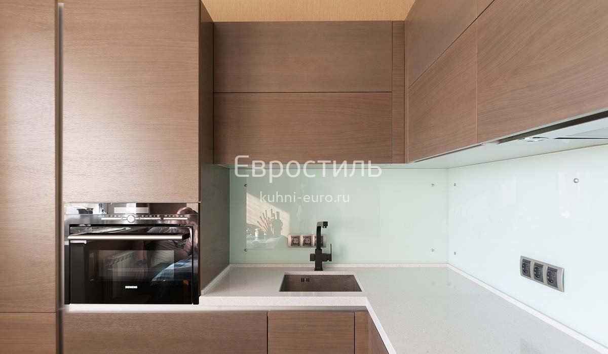 Кухня Лана
