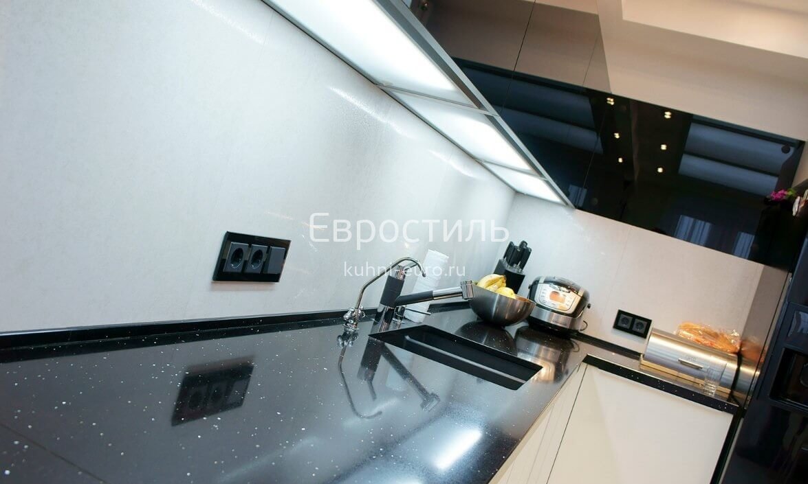 Кухня Вокс